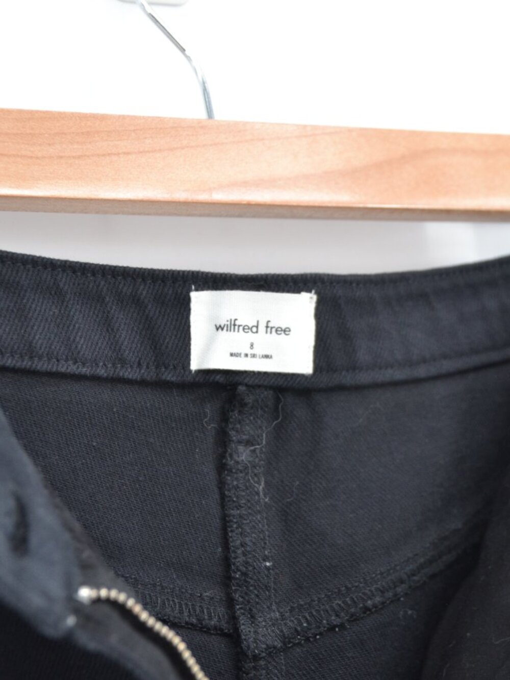 Aritzia Wilfred Free High Waist Pants Womens 8 Black Wide Straight Leg Baggy - Picture 4 of 5
